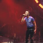 Mabel Matiz Instagram - “Kara gözlüm biz seninle bir ev kursak yemyeşil” Kasım’daki VW Arena konserimizden “Diva Yorgun” MM Youtube kanalında yayında! 🌹✨❤️⛓️🧿