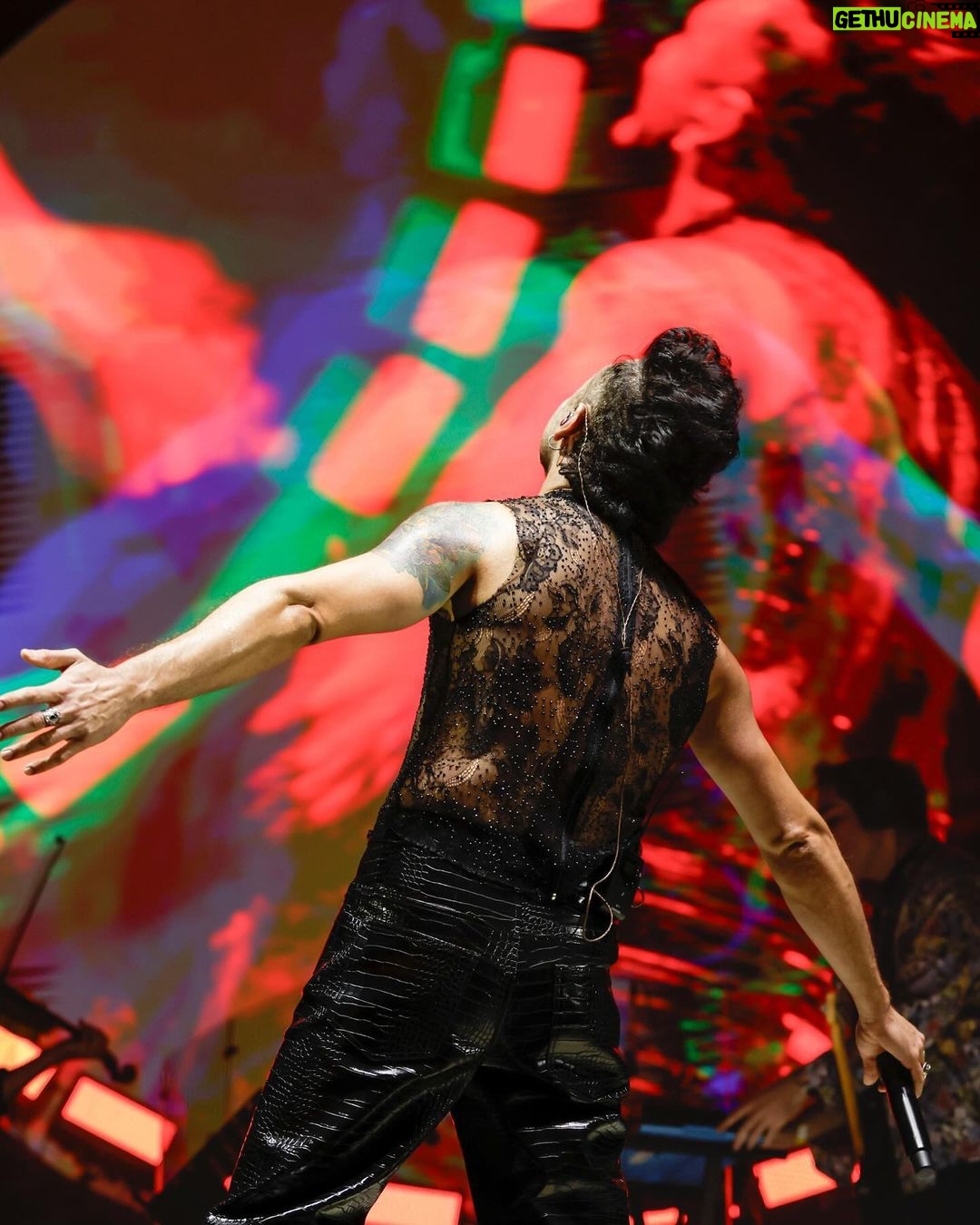 Mabel Matiz Instagram - Kendinden geçiren konserler vardır. 03.11.23 🤩❤️🕊️ @vwarena Volkswagen Arena Istanbul