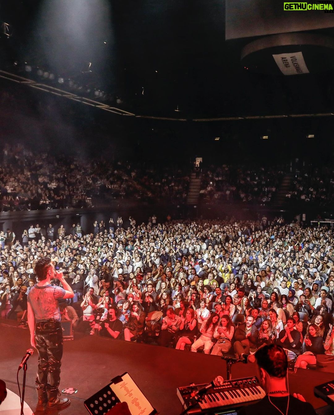 Mabel Matiz Instagram - Kendinden geçiren konserler vardır. 03.11.23 🤩❤️🕊️ @vwarena Volkswagen Arena Istanbul