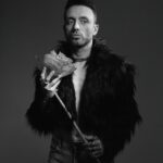 Mabel Matiz Instagram - "Ne kadar incinip üzülsem de eninde sonunda mutlaka canımın istediğini yaparak büyüdüm. Bu, yetişkinliğimde ve müzik yaparken de pek değişmedi. Ancak ve ancak kendim olarak mutlu olabileceğimi erken idrak edebildiğim için şanslıyım. Dışarıdan cesaret gibi görünen şey, benim oluşum. Hayat beni böyle yaptı. Aksi şekilde nasıl yaşarım bilmiyorum." @mabelmatiz #MQ10 #MagnetQuarterly #CesaretSayısı #CourageIssue Genel Yayın Yönetmeni / Editor of Chief: @iremsent & @selimcancelik Yayın Direktörü /Publishing Director: @ebubekir.elkatmis Fotoğraf / Photography: @murathanozbek Styling: @muhammetbozkurtt Styling Asistanı/Styling Assistant: @dilara__isik Saç / Hair: @remziates Saç Asistanı / Hair Asisstant: @ademsekel Makyaj / Make-Up: @hakankulturofficial Makyaj Asistanı / Make-Up Asisstant: @erogulzehra Prodüksiyon / Production: @mugesarioglu Prodüksiyon Asistanı / Production Asisstant: @busegnay