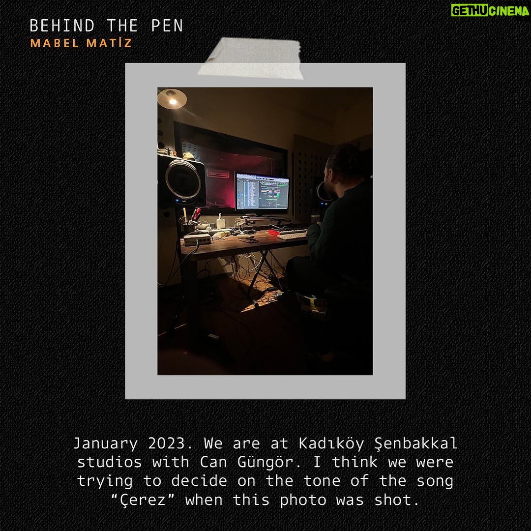 Mabel Matiz Instagram - #BehindThePen is back with a private look at the creation of @mabelmatiz latest album “Fatih" 🌹✨💚 #BehindThePen @mabelmatiz'in yeni albümü ''Fatih''in yaratılışına özel bir bakış ile sizlerle. 🌹✨💚