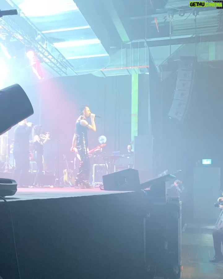 Mabel Matiz Instagram - Mabeller ✨✨✨ Olan olmayan her şeye şükranla, anladım kabul ettim, teşekkürler 2022 ❤️🔥 İyi seneleeer!