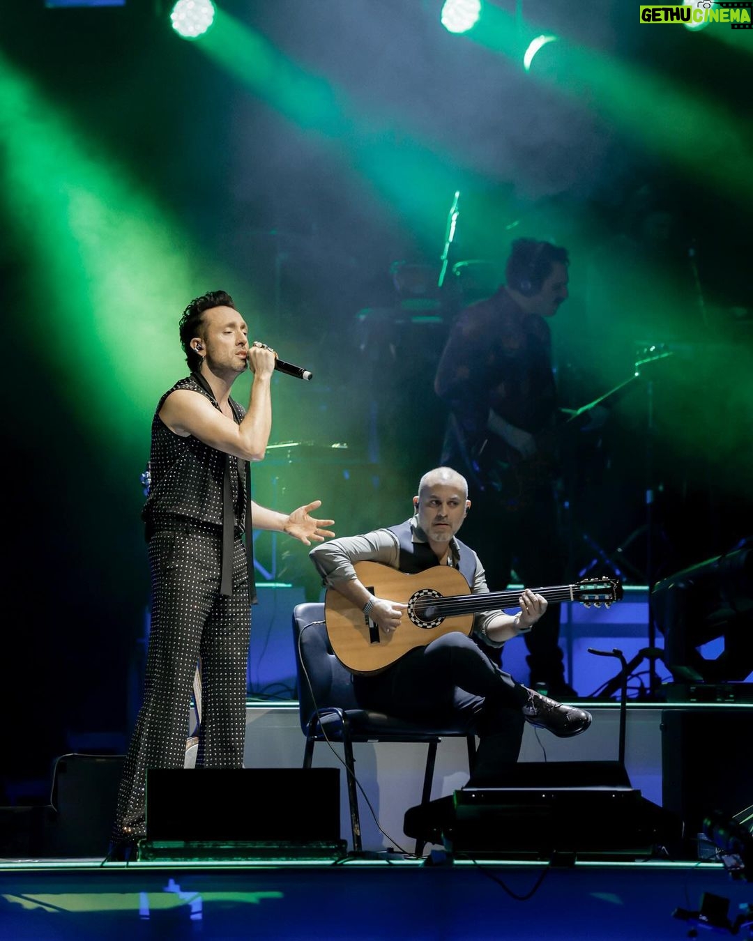 Mabel Matiz Instagram - VW Arena 1. Gün Değerli konuklarım @bengubeker, @prdszgitarist, Kömür, SYÖ ve daha bir sürü çok sevdiğim şey. ❤️🧿🔗✨🫂💫🤘🏻 Volkswagen Arena Istanbul