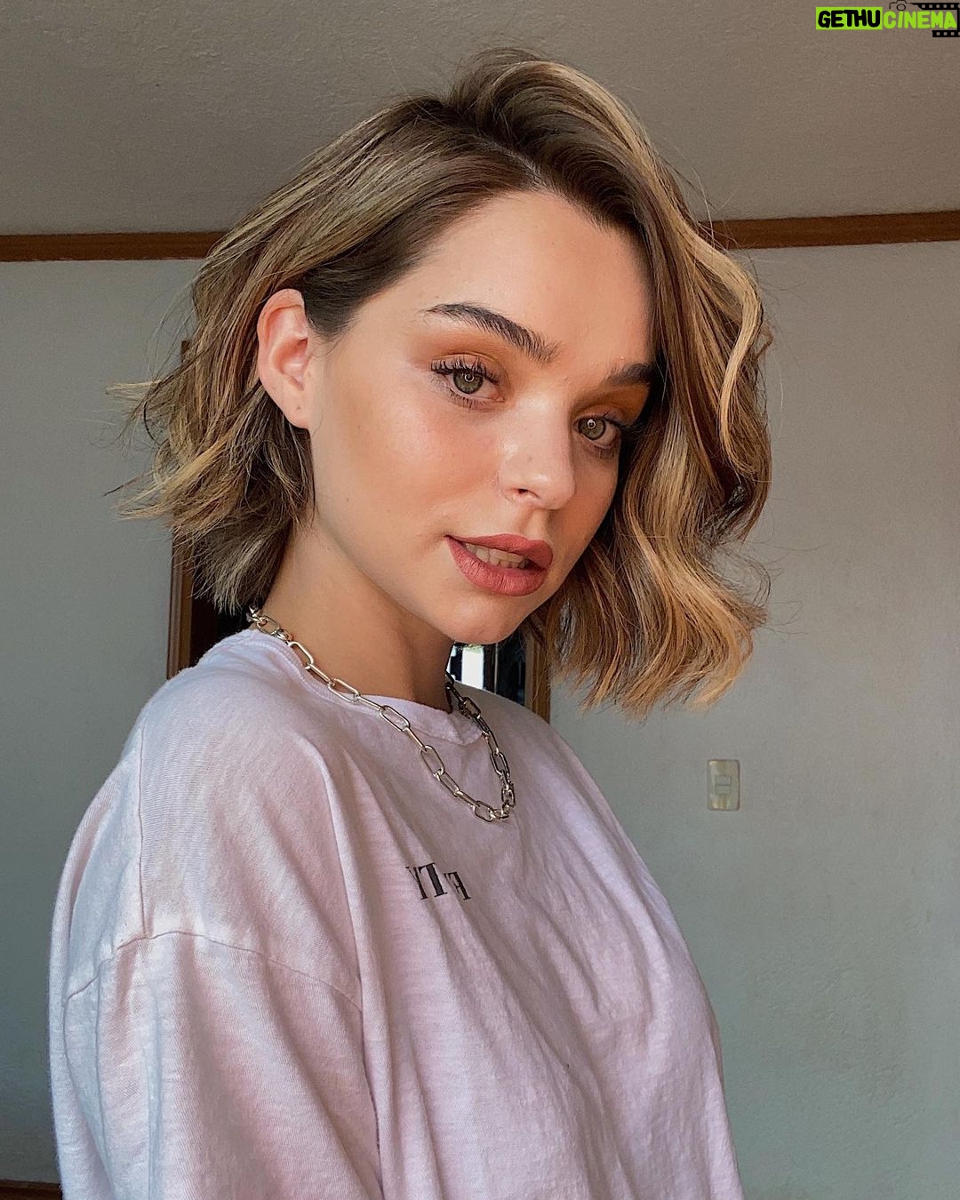 Macarena García - 304.8K Likes - 🤍👩🏼
¿que opinan?