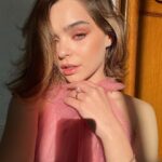 Macarena García Instagram - Mi cabeza esta en Paris 💗 @revolve Thank you @liamnauman
