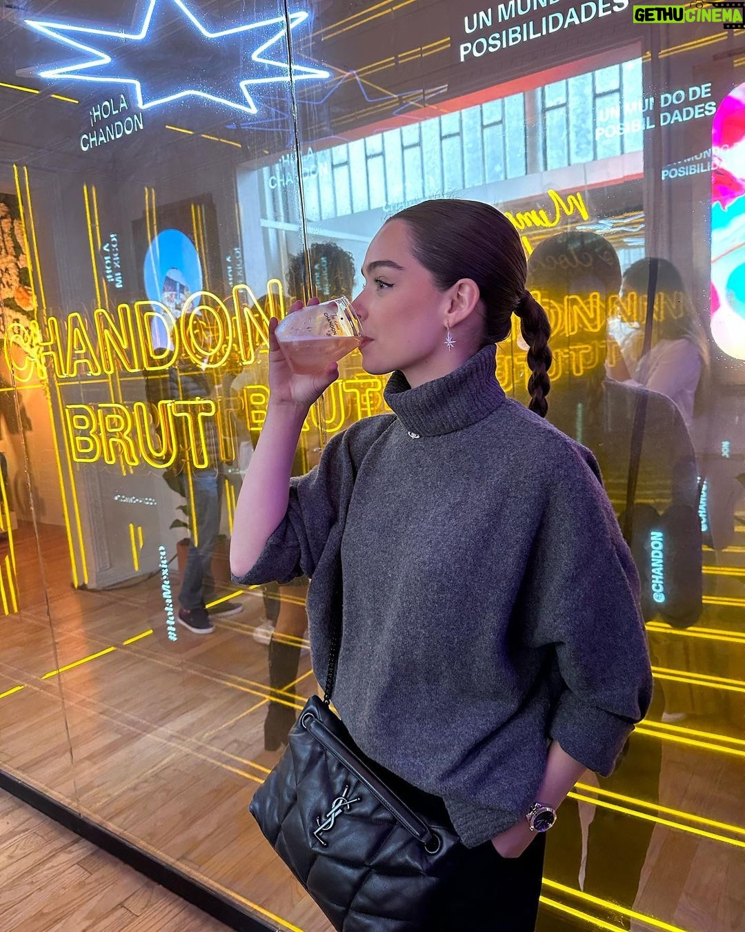 Macarena García Instagram - Bubbles 🫧 🥂