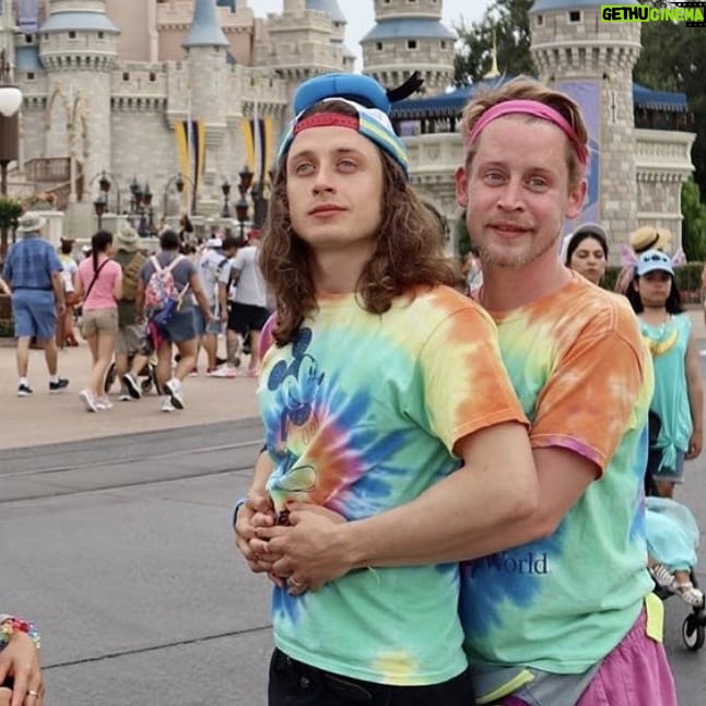 Macaulay Culkin Instagram - Went to Disney world. For more on this trip and my outfit tune into this Wednesday's @bunnyearspodcast where we dedicated an hour to talking about Disney (and like 5 min detour in which we talk about porn).