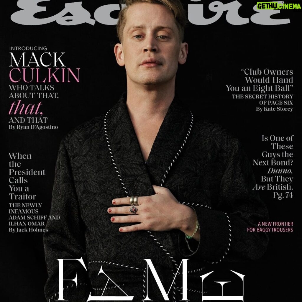 Macaulay Culkin Instagram - Wow, this guy looks just like me! Would you all mind picking up a copy of this month's @Esquire so we can get to the bottom of this mystery? Thank you to @rhdagostino, @robbiefimmano, @thehildalevierge and @rogersandcowan for all your hard work. I'll put up a few more photos in my story here in a bit, so stay tuned. Head to my twitter for the link to the story!