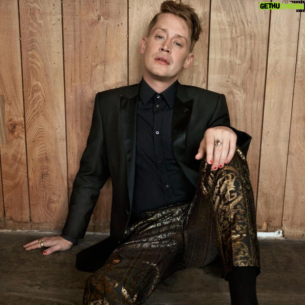 Macaulay Culkin Instagram - In case you missed it, head to my stories for the link to the new @esquire featuring this guy that looks awfully familiar.