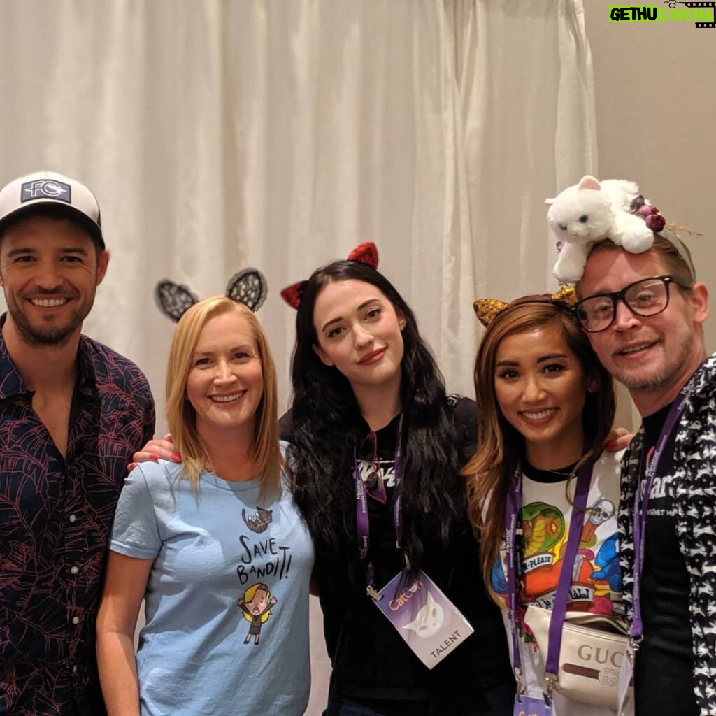 Macaulay Culkin Instagram - Went to @catconworldwide with @katdenningsss and met @angelakinsey and some famous cats. We made a video about it. Check it out on YouTube.com/BunnyEarsTube