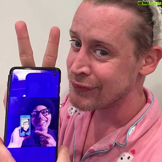 Macaulay Culkin Instagram - Your move @jeffgoldblum