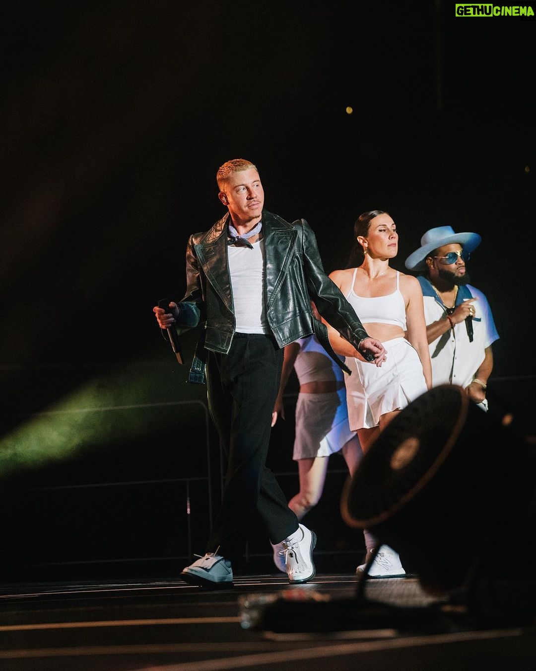 Macklemore Instagram - The Ben Tour USA made its way back home to Washington and a city that I have grown to love over the years: Spokane. It reminds me of Seattle back in the 80’s before IKEA looking condo’s and tech took over. There’s a nostalgic Americana vibe from old brick buildings, wide streets, incredible vintage missions, the Spokane river and rustic diners. Sloane and I put in miles on Lime Scooters riding all over the city and exploring the uncharted terrain. I have classic core memories shooting the Downtown music video when Sloane was a baby and shutting down multiple city blocks to throw a parade with the people of Spokane. That same energy was felt from the moment I stepped into the Spokane Arena. Someone even tracked down the inflatable dog from the music video who made a cameo on stage during Downtown. 11,000 people deep and probably the loudest crowd of the tour. A true Washington homecoming in one of my favorite PNW places ❤️ Spokane, Washington