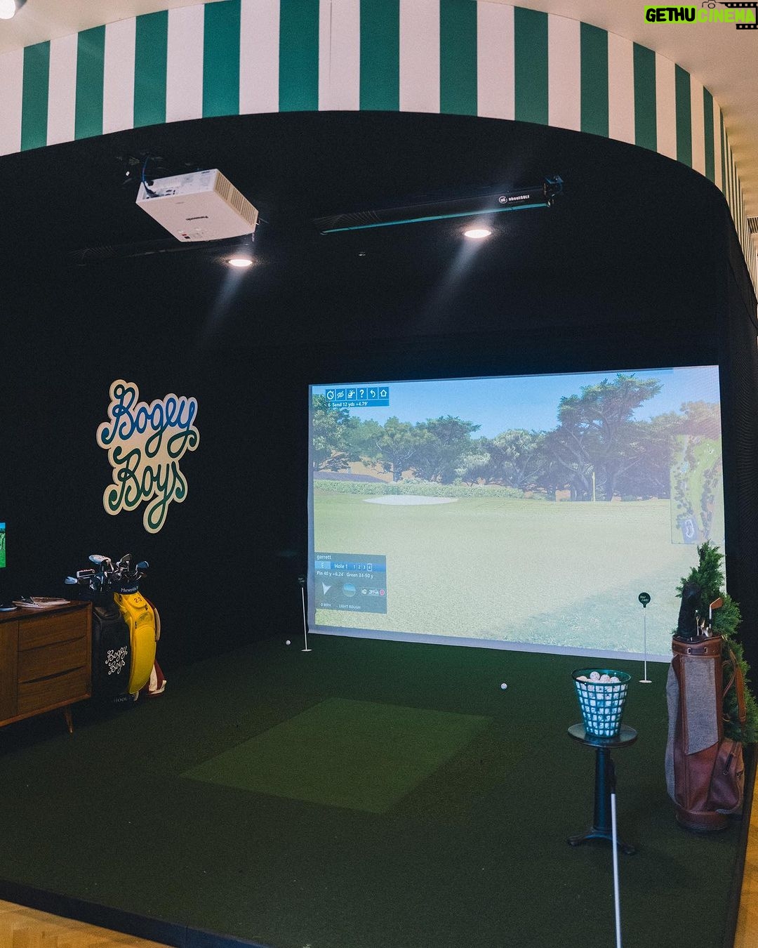 Macklemore Instagram - WE GOT A STORE!!! Pull up this weekend Seattle. I’m gonna be in and out. U VILLAGE WE BACK!!! Best one yet @bogeyboys 🏆⛳️ University Village
