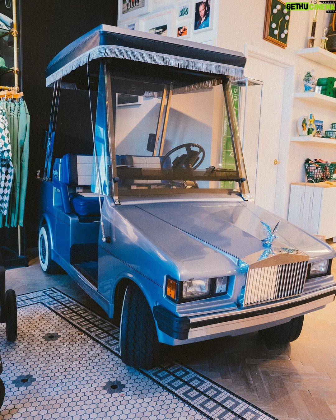 Macklemore Instagram - WE GOT A STORE!!! Pull up this weekend Seattle. I’m gonna be in and out. U VILLAGE WE BACK!!! Best one yet @bogeyboys 🏆⛳️ University Village