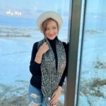 Madalsa Sharma Instagram - Out of captions today but this view❄️🌨️⛄️😍 . . . . #view #snow #madalsasharma #iceland #postoftheday #instadaily Hella, Iceland
