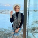 Madalsa Sharma Instagram - Out of captions today but this view❄️🌨️⛄️😍 . . . . #view #snow #madalsasharma #iceland #postoftheday #instadaily Hella, Iceland