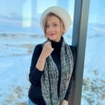 Madalsa Sharma Instagram - Out of captions today but this view❄️🌨️⛄️😍 . . . . #view #snow #madalsasharma #iceland #postoftheday #instadaily Hella, Iceland