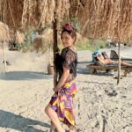 Madalsa Sharma Instagram - When Monday feels like Sunday☀️🧴🌅🏖️ . . . . #beachgirl #islandlife #madalsasharma #instamood