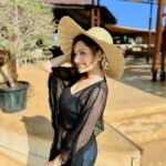 Madalsa Sharma Instagram - Beach date anyone?🏖️☀️🍹👒 Didn’t know you could click like this 📸😉 @ajay_1208 . . . . #valentines #week #madalsasharma #kavya #beach #beachlife #islandgirl #tropical #picoftheday #postoftheday #instadaily #instapic #instagood #instamood #mood #love #actorslife