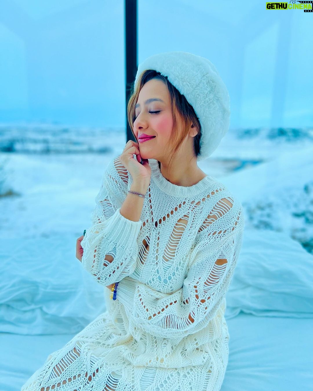 Madalsa Sharma Instagram - We go together like winter and a sweater🤍❄️🧤🧣 . . . . #iceland #thoughtoftheday #madalsasharma #kavya #glasscabin #snow #picoftheday #postoftheday #instadaily #instapic #instagood #instamood #mood #love #actorslife Hella, Iceland