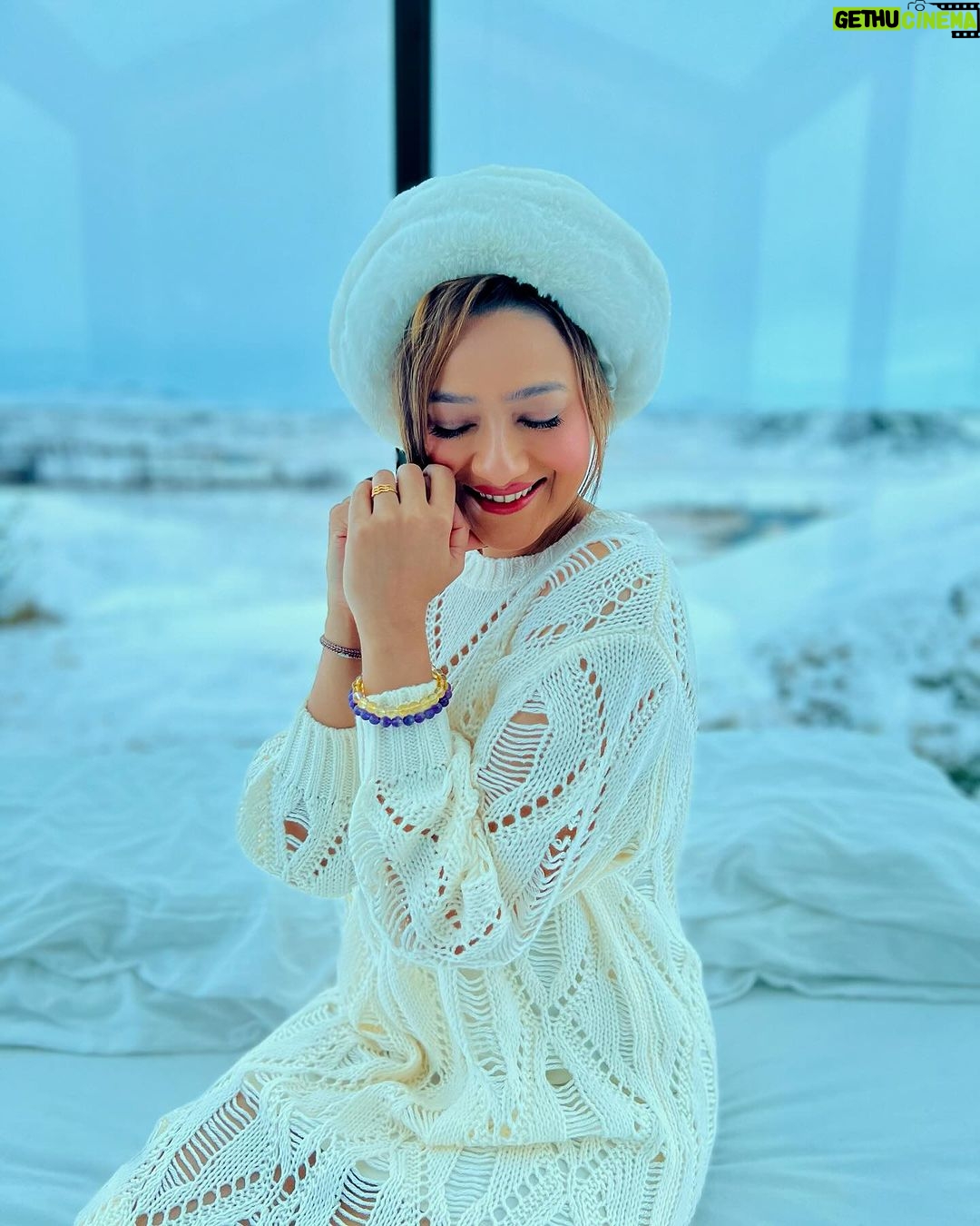 Madalsa Sharma Instagram - We go together like winter and a sweater🤍❄️🧤🧣 . . . . #iceland #thoughtoftheday #madalsasharma #kavya #glasscabin #snow #picoftheday #postoftheday #instadaily #instapic #instagood #instamood #mood #love #actorslife Hella, Iceland