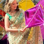 Madalsa Sharma Instagram – Mere dil ki dor is always aap sabki aor🪁🩷🫶🧵 #HappyMakarsankranti