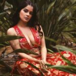 Madhumita Sarcar Instagram - @madhumita_sarcar Styled by @stylemeupisha Outfit @sujatam_premium_weaves Makeup @baban.islam.54 Hair @bhumii.makeup @surjaphotography Camera Canon eos R5 Lens Canon 70-200mm. 2.8 & 85mm @canonindia_official #VibeWithCanon #CANwithCanon #TathagataGhoshPhotography