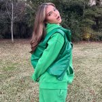 Madison Lewis Instagram - 💚🎄