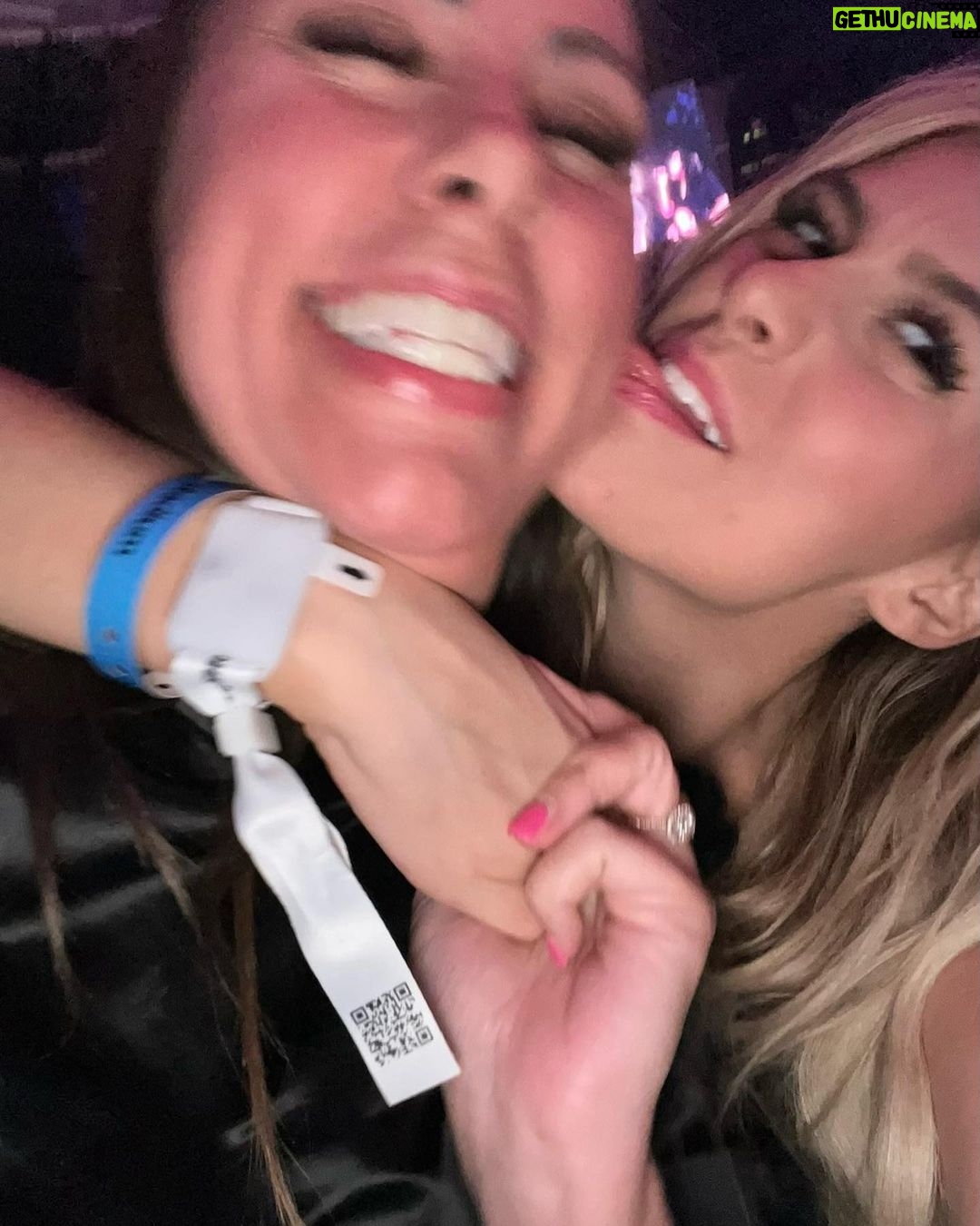 Madisyn Shipman Instagram - Happy Mother’s Day to the best mom in the whole world! I’m so grateful to call you my best friend. I know I can always come to you and that means the world, the best feeling is knowing I’m a little piece of you💋❤️ Happy Mothers Day