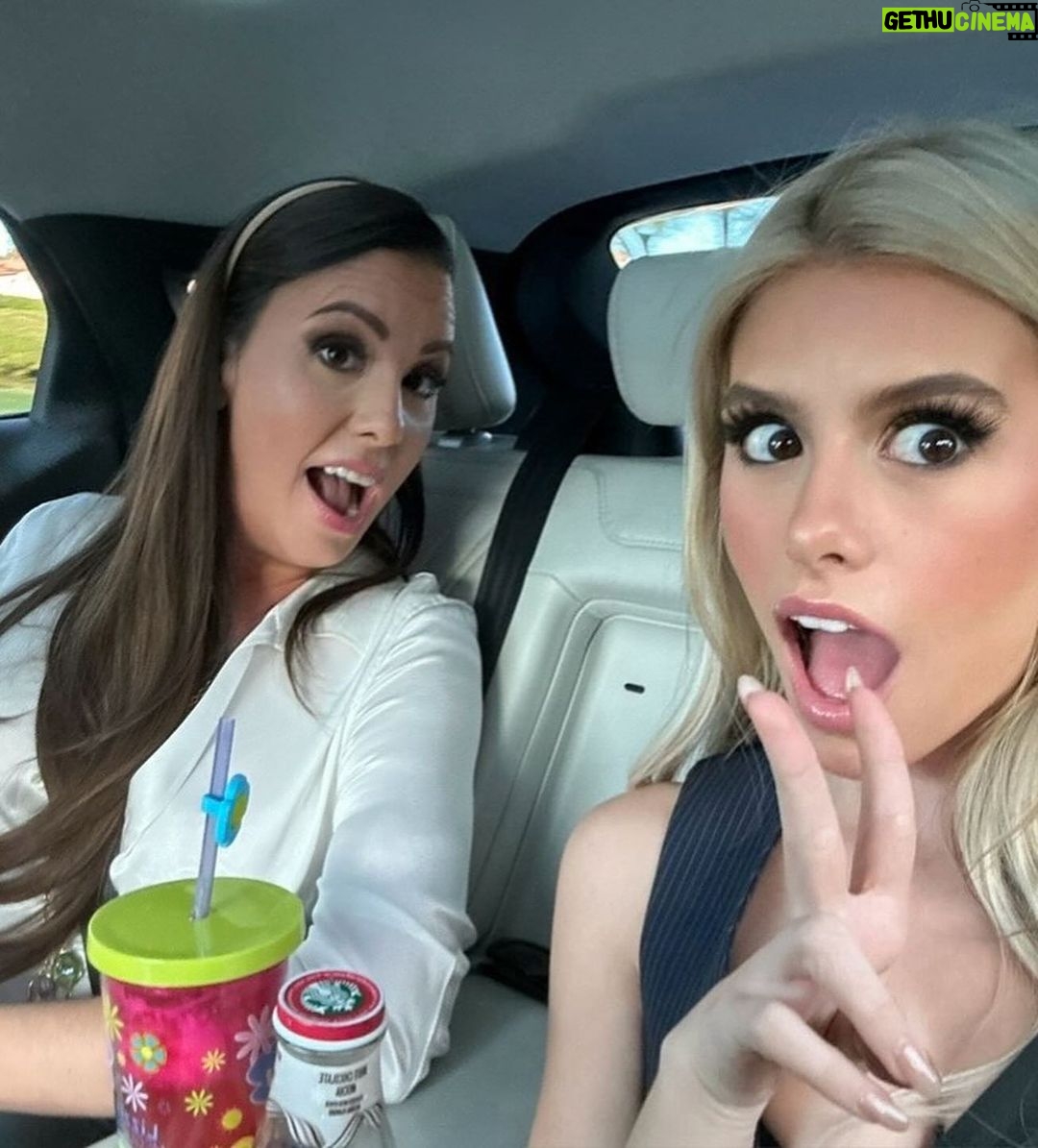 Madisyn Shipman Instagram - I’m so grateful for this woman, you truly are the best mom in the world. Thank you for all your love and guidance and truly being my best friend! ❤️ happy birthday mommy!