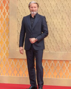 Mads Mikkelsen Instagram - @chopard @zegnaofficial