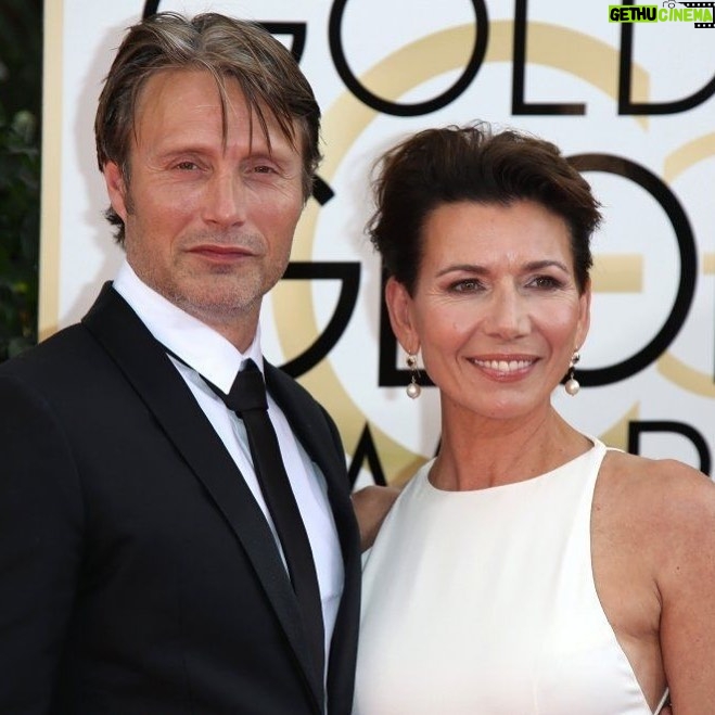 Mads Mikkelsen Instagram - 🌐 #ThrowbackTuesday: Golden Globe Awards 2014. #goldenglobes #theofficialmads