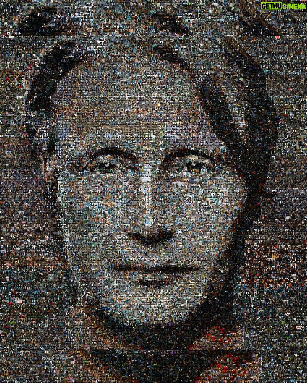 Mads Mikkelsen Instagram - 🇷🇺 #MadsInRussia: Fan art delivery at Comic Con Russia. #theofficialmads