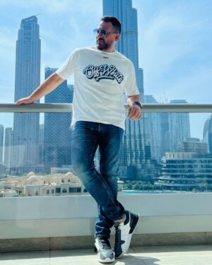 Maged Elmasry Instagram - City of dreams 💫 #dubai 
#offwhite