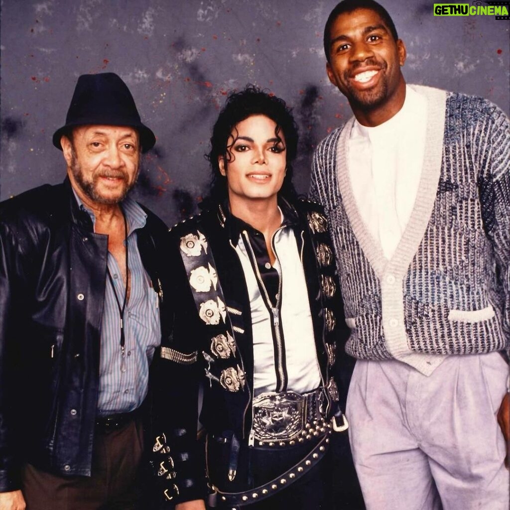 Magic Johnson Instagram - One of the greatest thrills of my life was being invited to be in THE Michael Jackson’s “Remember the Time” music video. When I went over to his house to discuss we got food, and I wanted to be impressive and eat healthy, so I ordered grilled chicken. Our food came, and I couldn’t believe Michael had ordered a bucket of KFC! 😂 I immediately regretted my decision, but Michael was kind enough to share his fried chicken. We laughed and had a great time. I knew at that moment just how similar we were and how cool of a dude he was. From going on 3 tours with him to him coming to the Forum to watch my Showtime teammates and I play, Michael was a great friend and an even better entertainer! The King of Pop was a true master of his craft, and his legacy will live on forever through his music and influence. I’m grateful that I could experience his greatness firsthand.