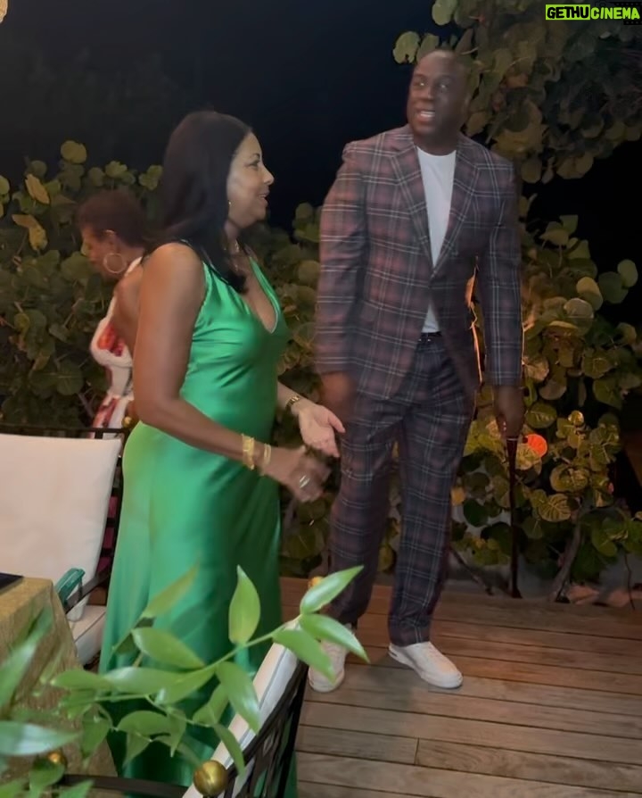 Magic Johnson Instagram - My wife Cookie looks so good in her birthday attire! 😍🔥 We’ve had an amazing time celebrating her today in Turks and Caicos with live music, dancing, food, great company, and a live firework show finale. And of course, I bought her some of her favorite purses for her birthday gifts! I always love seeing her beautiful smile, especially on her special day.