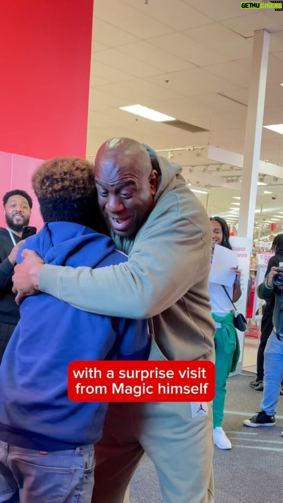 Magic Johnson Instagram - We partnered with The Magic Johnson Foundation to bring holiday joy to 125 deserving kids today. ✨🎁🎄 A wonderful morning with a VIP shopping spree at a local Target store, surprise visit from @magicjohnson himself, & a trip to Target Wonderland! Los Angeles, California