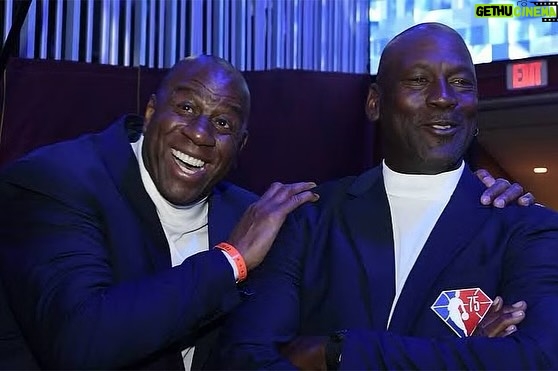 Magic Johnson Instagram - Wishing a happy birthday to my brother and the best basketball player that’s ever played the game, Michael Jordan! I have so much love and respect for you, and I pray God blesses you with many more!