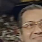Mahathir Mohamad Instagram - Saya ingin ucap terima kasih kepada semua yang telah ucap Selamat Hari Lahir saya yang ke-96. Saya syukur kerana diberi masa dan peluang untuk berkhidmat kepada agama, bangsa dan negara. Saya pohon maaf jika ada yang saya lakukan menyinggung mana-mana pihak. Saya berdoa supaya negara tercinta ini dimajukan oleh semua pihak sehingga tercapai matlamat kita untuk menjadi negara maju. InsyaAllah. Terima kasih. Dr Mahathir bin Mohamad 10 Julai 2021