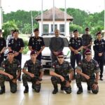 Mahathir Mohamad Instagram - Selamat Hari Polis. Polis dan Masyarakat Berpisah Tiada
