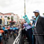 Mahathir Mohamad Instagram - Mungkin ramai tertanya-tanya mengapa Le Tour De Langkawi mengguna nama Langkawi dan pilih Langkawi sebagai pemula? Saya sebenarnya pernah bekerja di Langkawi pada tahun 1956. Masa itu saya dapati tidak ada apa-apa daya tarikan untuk pelancong datang. Jadi kita buat keputusan pertamanya jadikan Langkawi pulau bebas cukai. Sejak itu jumlah pelancong meningkat daripada 10,000 setahun kepada 3.5juta pelancong setahun. Dengan itu orang makin kenal dan pilih Langkawi untuk melancong. Untuk rancakkan lagi, kita adakan LTDL di Langkawi bagi giatkan lagi keluar masuk pelancong ke sini. https://m.facebook.com/story.php?story_fbid=pfbid0iZJTReYiT6yG6wa92LxwtMc8anqSwigpDAkTkYqAQyembbtzQonT1KkH2S4Q17g6l&id=100044516073020