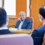 Mahathir Mohamad Instagram - My visit to Shizuoka was a wonderful experience. I was impressed with the advancements made in the field of agriculture and the high quality products. I am eager to learn how the Japanese are able to consistently improve their product quality over the years, particularly in producing the incredibly delicious melons that I had the pleasure of tasting. I believe it would be mutually beneficial for Malaysia and Japan to work together in this area and improve the quality of our own products. I also had the opportunity at making soba with the locals. It was an unforgettable experience. Working alongside the people there and learning their traditional methods of soba-making was both enlightening and enjoyable. I would like to thank Governor Kawakatsu Heita for his warm hospitality and for taking the time to show us around the farms.