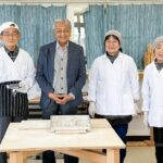 Mahathir Mohamad Instagram - My visit to Shizuoka was a wonderful experience. I was impressed with the advancements made in the field of agriculture and the high quality products. I am eager to learn how the Japanese are able to consistently improve their product quality over the years, particularly in producing the incredibly delicious melons that I had the pleasure of tasting. I believe it would be mutually beneficial for Malaysia and Japan to work together in this area and improve the quality of our own products. I also had the opportunity at making soba with the locals. It was an unforgettable experience. Working alongside the people there and learning their traditional methods of soba-making was both enlightening and enjoyable. I would like to thank Governor Kawakatsu Heita for his warm hospitality and for taking the time to show us around the farms.