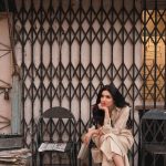 Mahira Khan Instagram – Nazam, inspired by the timeless, innate, and raw beauty of Karachi, is now live. Shop now at the link in the bio or visit mbymahira.com.
🎥 @talhahahahahaha_
📷 @ayeshadiwann
🎨 @anshamemon
💄@iambabarzaheer
#MbyMahira #MahiraKhan #WearM #Nazam #LiveNow