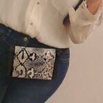 Mai Ezz ElDein Instagram - 🥀 . #waistbag @pazdesignss #earrings @papayas.egy #liptint #blusher @mac_original.eg