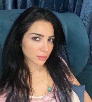 Mai Ezz ElDein Instagram - 🌸