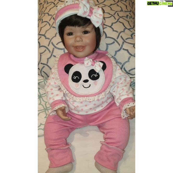 Mai Ezz ElDein Instagram - #dollscollector 👧🧚♀️ @adora_play #mydoll #lolita #newoutfit . . البنات إللي كبرت علي الحاجات دي و لسه بتحب تجمع العرايس #نضم_علي_بعض_كده_ياريت😂🙈 #لوليتا