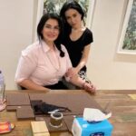 Mai Ezz ElDein Instagram - Time for pampering my face & hair with @samarzaied_skincare as usual 😊🥰 وقت الأهتمام بالبشرة و الشعر بعد إنتهاء التصوير و قبل العيد و طبعاً مع سمر زايد كالعادة كنتي واحشاني .