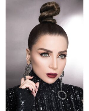 Mai Ezz ElDein Instagram - 💚
Enjoy your Eid Wearing @luminous_lenses 
Color : #dazzling_green
.
.
إستمتعي بالعيد مع
عدسات @luminous_lenses 
اللون : #dazzling_green
الوكيل الحصري في مصر @luminous_egy .
.
.
#specialthankstothewholeteam😘❤
#shotby @mseifphotography 
#makeupby @bassamfattouh 
#hairby @lvan_kuz 
#styledby @jonymatta .
.
#maiezzeldin #مي_عزالدين 
#maiezzeldin_beauty_world💅💄👝 #عالم_مي_عزالدين_للجمال💅💄👝
