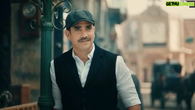 Mai Ezz ElDein Instagram - 🤍🎩👒🧳 #سوق_الكانتو #رمضان٢٠٢٣ بإذن الله علي @shahid.vod و @dmctv.eg كل سنة و إنتم طيبين و رمضان كريم 🌙 نشوفكم في #سوق_الكانتو . . . #التوفيق_من_عند_الله🤲🏻